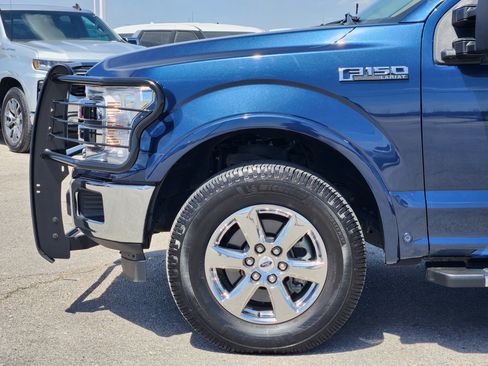 Used 2019 Ford F150 Lariat w/ Equipment Group 502A Luxury AWD/4WD image 9