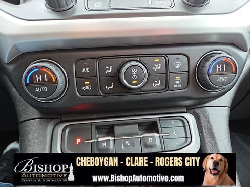 Used 2023 GMC Acadia SLE w/ Driver Convenience Package image 31