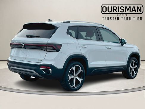 New 2026 Volkswagen Taos SEL image 3