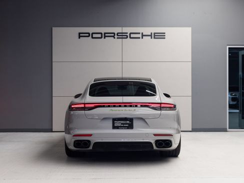 Certified 2022 Porsche Panamera Turbo S AWD/4WD image 6