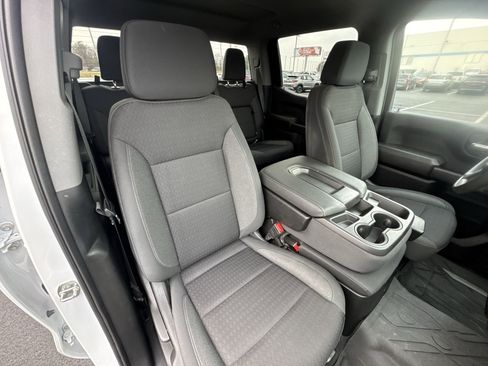 Used 2023 Chevrolet Silverado 1500 Custom image 24