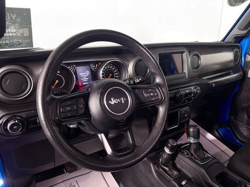 Used 2023 Jeep Wrangler Sport image 9