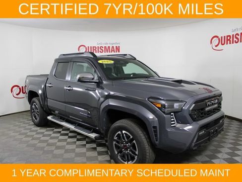 Used 2025 Toyota Tacoma TRD Sport AWD/4WD image 11