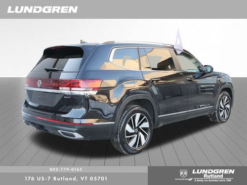 Certified 2025 Volkswagen Atlas SEL image 3