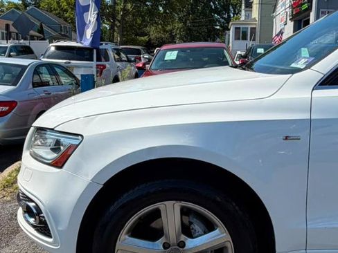 Used 2017 Audi Q5 2.0T Premium Plus w/ Technology Package AWD/4WD image 12
