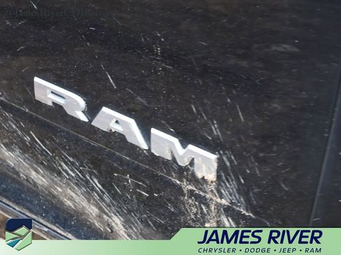 Used 2019 RAM 2500 Laramie image 13