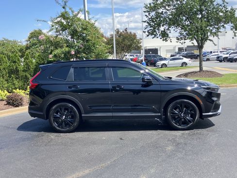 Used 2026 Honda CR-V Sport Touring image 11