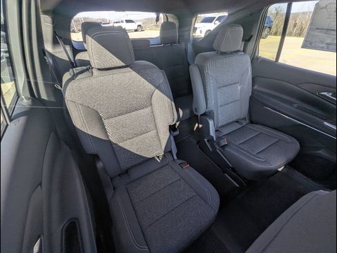 New 2026 Chevrolet Traverse LT w/ Driver Confidence Package image 14