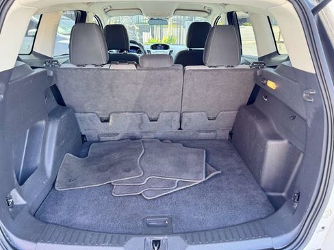 Used 2015 Ford Escape SE FWD image 25