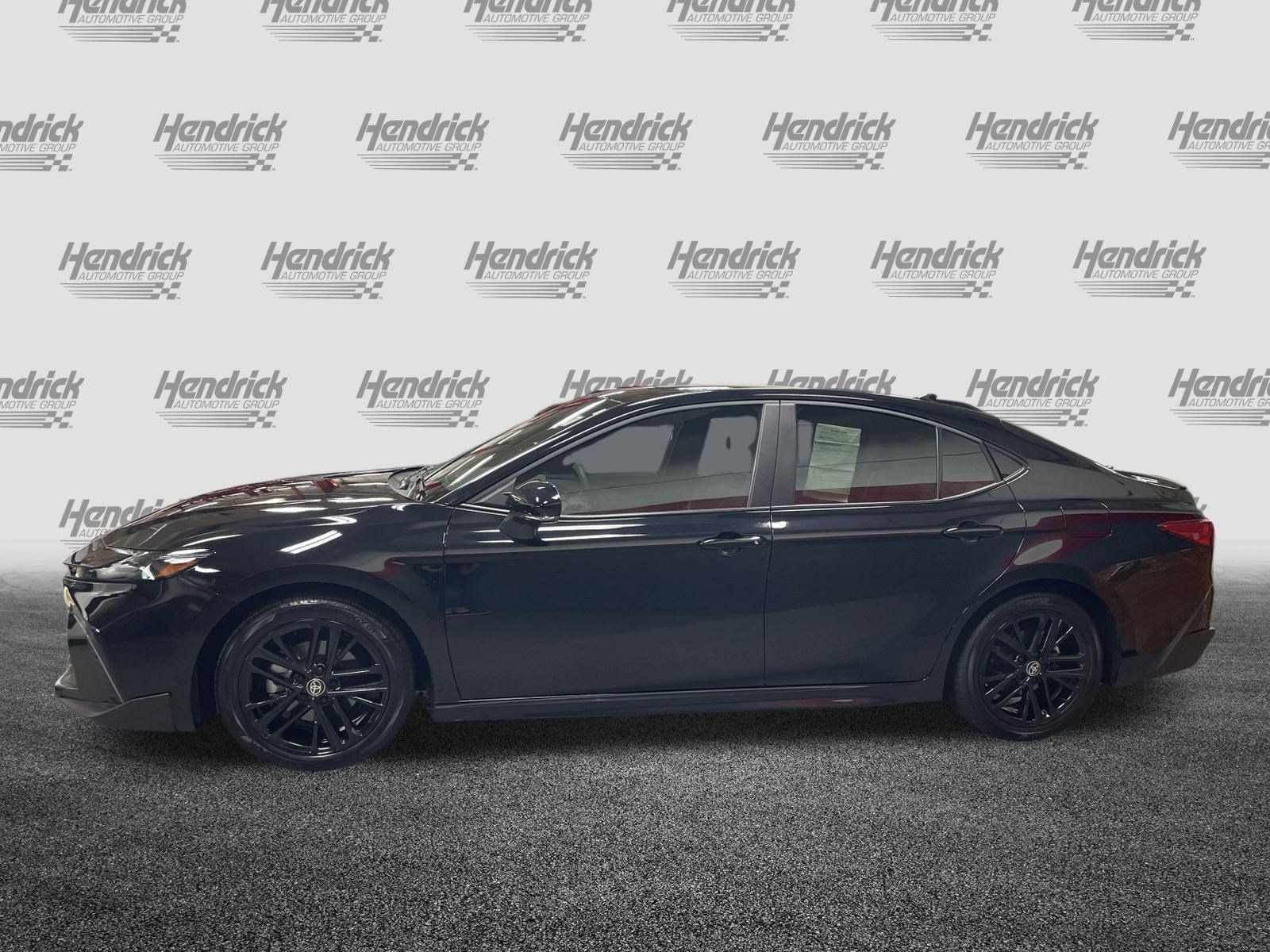 Used 2026 Toyota Camry SE FWD image 7