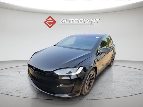 Used 2024 Tesla Model X AWD/4WD image 1