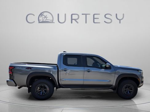 New 2026 Nissan Frontier PRO-4X w/ Pro-4x Convenience Package AWD/4WD image 7