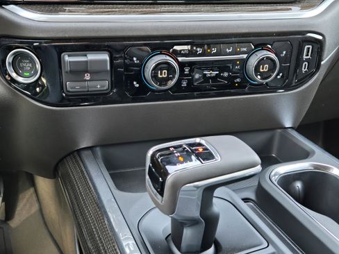 New 2026 Chevrolet Silverado 1500 RST w/ Convenience Package II AWD/4WD image 27