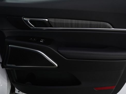 Used 2023 Kia Telluride SX image 9