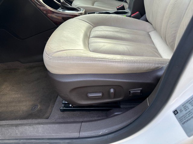 Used 2016 Buick Verano Leather w/ Driver Confidence Package FWD image 16
