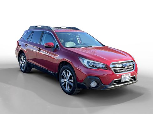 Used 2019 Subaru Outback 2.5i Limited image 7