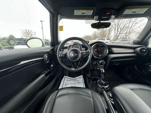 Used 2016 MINI Cooper Convertible image 15