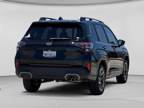 Certified 2025 Subaru Forester Limited AWD/4WD image 33
