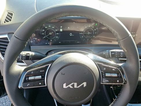 New 2026 Kia Seltos SX AWD/4WD image 14