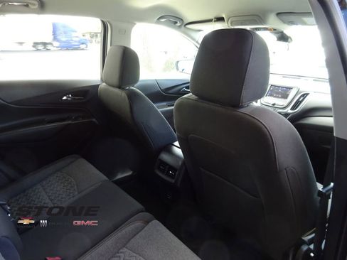 Used 2024 Chevrolet Equinox LT image 21