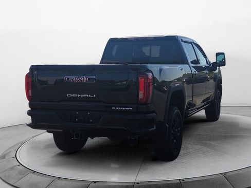 Used 2023 GMC Sierra 2500 Denali w/ Denali Black Diamond Edition AWD/4WD image 5