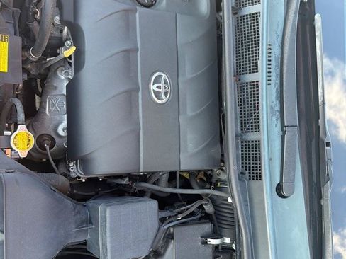 Used 2014 Toyota Sienna Limited w/ Limited Premium Package FWD image 38