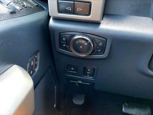 Used 2022 Ford F250 Lariat w/ Tremor Off-Road Package AWD/4WD image 35