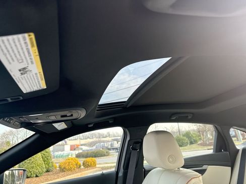 Certified 2017 Chevrolet Impala Premier w/ Enhanced Convenience Package image 18