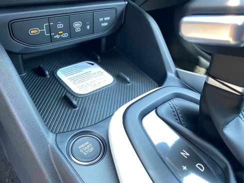 New 2026 Kia K4 GT-Line image 17