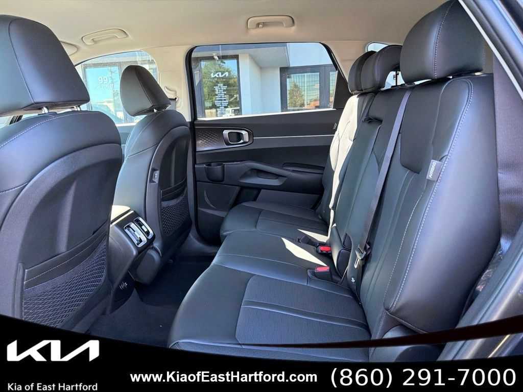 New 2026 Kia Sorento S AWD/4WD image 18
