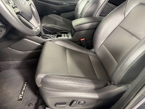 Used 2018 Hyundai Tucson Limited w/ Cargo Package AWD/4WD image 10