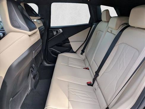 New 2026 BMW X3 xDrive30 w/ Premium Package image 16