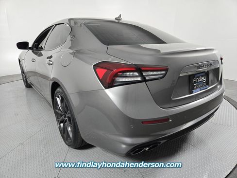 Used 2021 Maserati Ghibli S image 4
