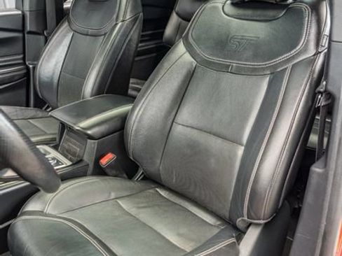 Used 2022 Ford Explorer ST w/ Equipment Group 401A AWD/4WD image 19