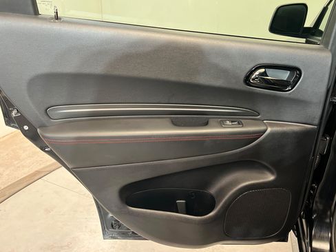 Used 2024 Dodge Durango GT AWD/4WD image 18