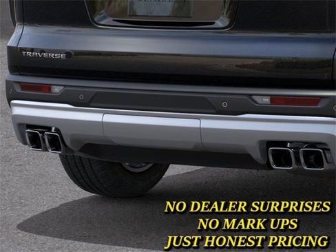 New 2026 Chevrolet Traverse LT w/ Sun and Wheel Package image 14