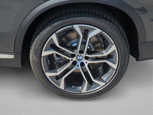 New 2026 BMW X5 xDrive50e w/ Executive Package AWD/4WD image 10