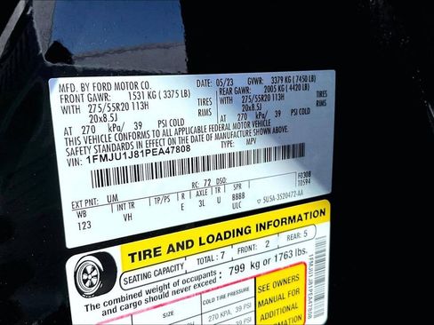 Used 2023 Ford Expedition XLT image 17