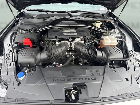 Used 2024 Ford Mustang GT Premium w/ GT Performance Package RWD image 20