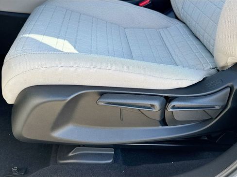 Used 2024 Honda HR-V LX image 24