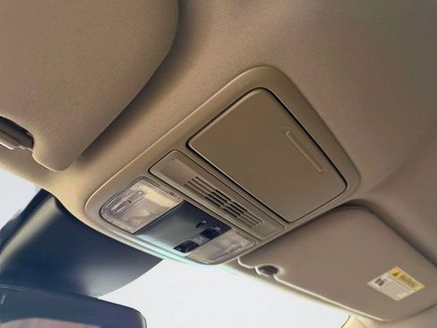 Used 2021 Honda Odyssey EX image 30