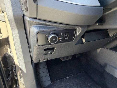 New 2026 Ford Bronco Outer Banks AWD/4WD image 25