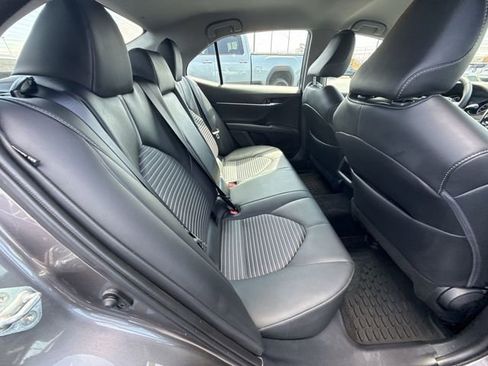 Used 2024 Toyota Camry SE image 23