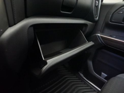 Used 2021 Chevrolet Silverado 1500 LT w/ LPO, Liner Protection Package AWD/4WD image 28