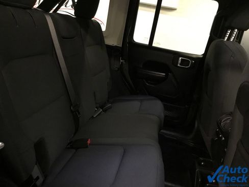 Used 2021 Jeep Wrangler Unlimited Sport AWD/4WD image 35
