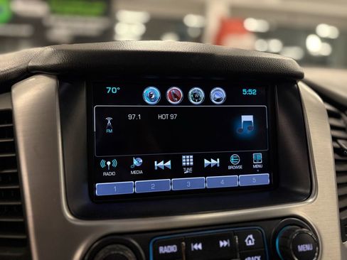 Used 2018 GMC Yukon SLT w/ Premium Edition image 38