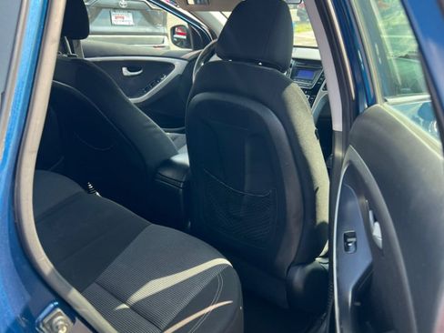 Used 2014 Hyundai Elantra GT image 10