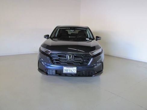 Certified 2025 Honda CR-V LX image 2