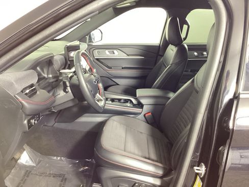 Used 2025 Ford Explorer ST-Line AWD/4WD image 20