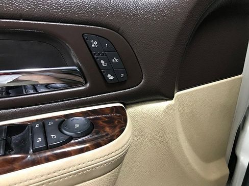 Used 2012 GMC Yukon Denali image 31